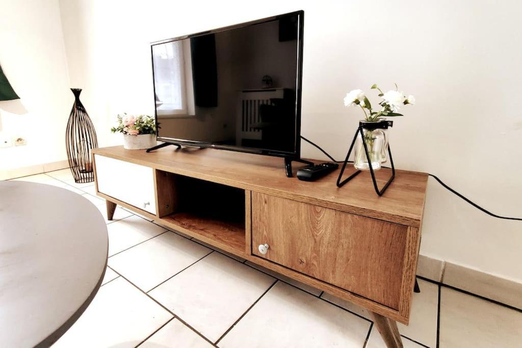 Logement Entier Proche Tribunaux Douai Dış mekan fotoğraf